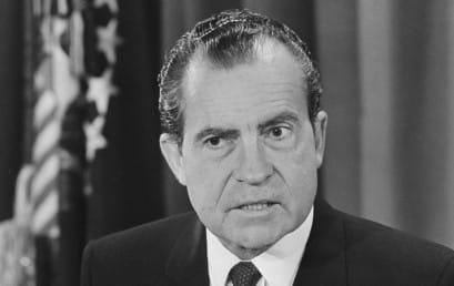 Film “Nixon” Essay