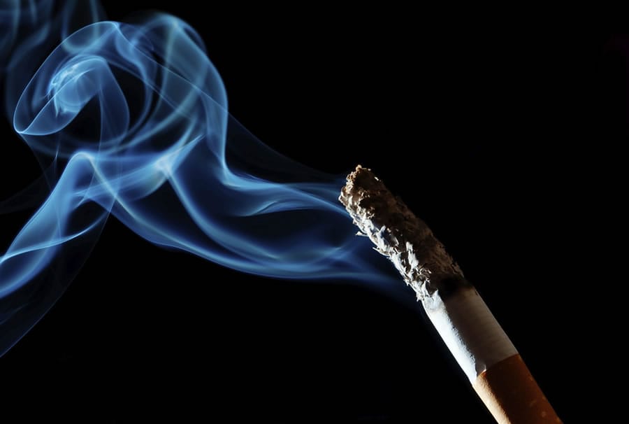 Impact of passive smoke Essay