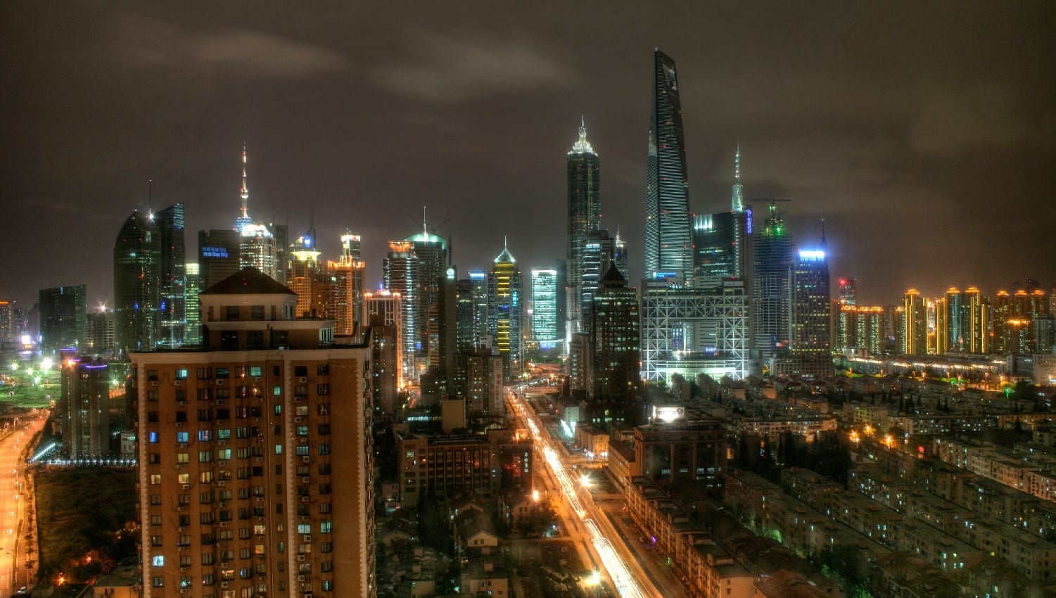 The Effects of Globalization of the Labor Market essay
